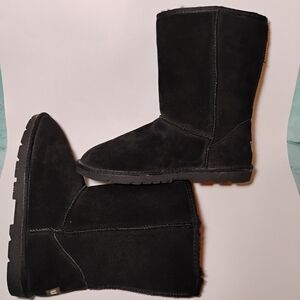 Lamo Men's black short winter boots Men's US size 12 soft warm